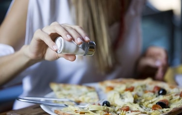 Una alimentación con menos sal podría salvar millones de vidas