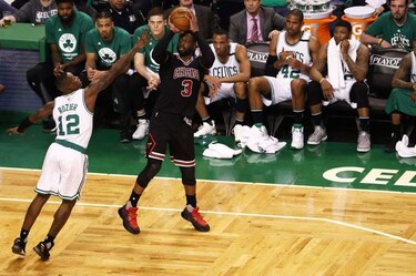 Clippers igualan 1-1 serie ante Jazz; Bulls toman ventaja de 2-0 sobre Celtics