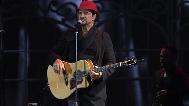 Arjona y su maleta viajera hacen una escala en Panamá