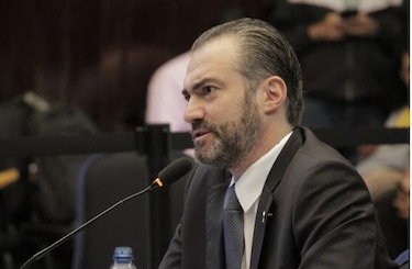 Exministro de Economía de Guatemala se declara culpable de lavado de dinero en Estados Unidos