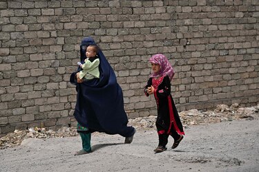 Amnistía Internacional: la ‘asfixiante represión’ de los talibanes destruye a las mujeres y niñas afganas