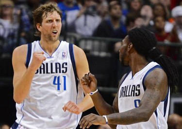 Pacers, Spurs y Trail Blazers arrollan, Nowitzki supera a Miller en puntos