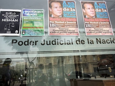 Argentina: Cuatro fiscales para reemplazar a Nisman en causa AMIA