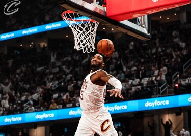 Los Cavaliers arrancan los ‘playoffs’ venciendo a los Magic