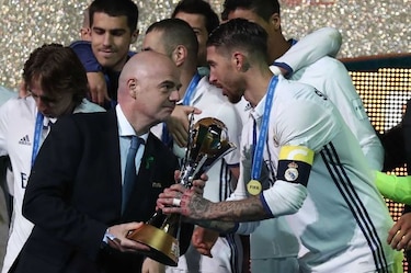 Infantino: Pruebas del videoarbitraje fueron positivas en Mundial de Clubes