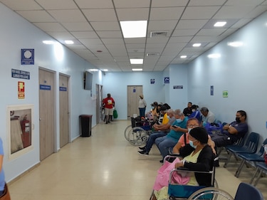 Dino Mon admite que las reservas de salud se agotarían en dos años sin cambios urgentes