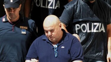 Detienen a once colaboradores cercanos del capo de Cosa Nostra