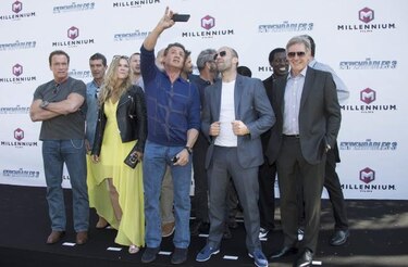 Stallone, Schwarzenegger y Antonio Banderas, con tanques en Cannes