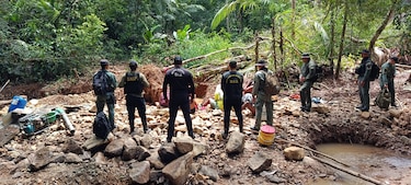 Aprehenden a seis personas por minería ilegal de oro en quebrada Río María Prieto
