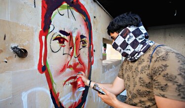De padre bromista a símbolo contra la violencia