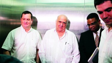 Piden acumular casos por blanqueo y corrupción