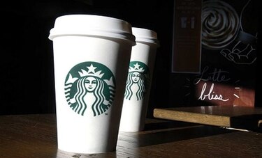 Procede demanda contra Starbucks por cafés pequeños en Estados Unidos