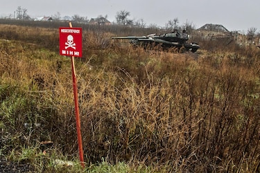 Tropas rusas toman otra aldea en ofensiva contra bastión ucraniano en Donetsk