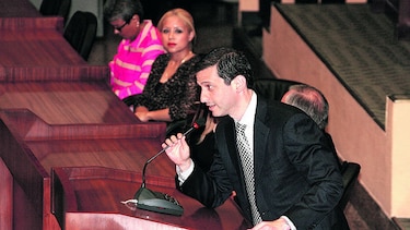 Porcell desestima recurso legal de Henri Mizrachi