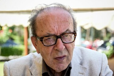 ‘El espíritu occidental salvó mi literatura’, afirma Ismail Kadaré