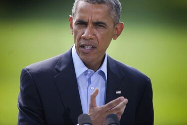 Obama: Bombardeos han destruido armas en Irak