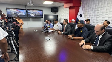 Bomberos lanzan nueva plataforma que agiliza los procesos de inspección y que busca eliminar las coimas 