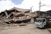 Rescatistas denuncian burocracia y militarización en zonas devastadas por el doble terremoto en Venezuela