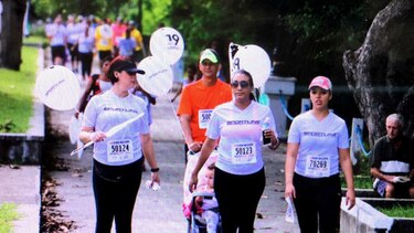 135 equipos participan en el Relevo por la vida