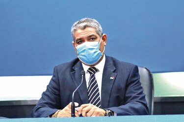 Ministro Sucre: ‘Estamos próximos a entrar a un área de control de la pandemia’