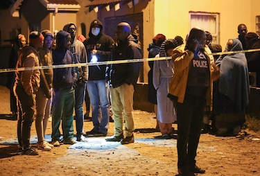 Misteriosa muerte de al menos 21 jóvenes en un bar nocturno en Sudáfrica