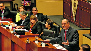 Girón pide ajustar la Ley 1 de medicamentos