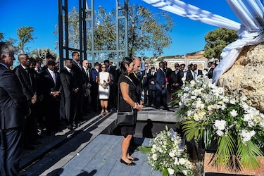 Haití conmemora 10 años de devastador terremoto con ira y amargura