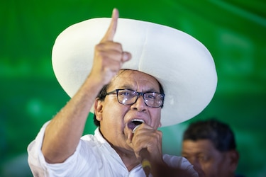 Sánchez seguirá su batalla para que se anulen los votos de los peruanos en el exterior