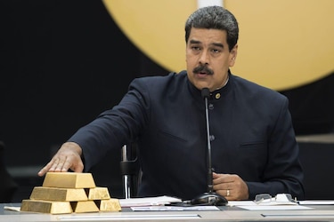 Cómo es el centenario edificio de Londres que guarda 400,000 lingotes de oro, incluyendo numerosos que pertenecen a Venezuela y están en disputa con Reino Unido