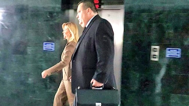 El Salvador: esposa del expresidente Tony Saca, juzgada por corrupción