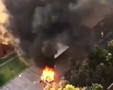 Reportan incendio en iglesia de la policía en la primera protestas del año en Chile