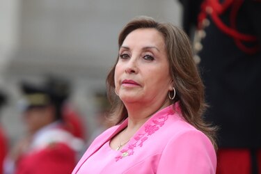 El antiguo partido de Boluarte presenta una moción de destitución en su contra