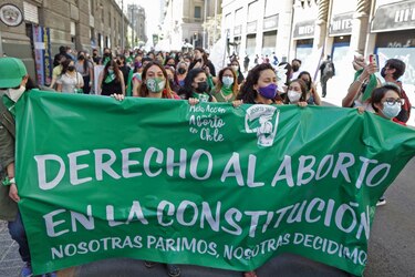 Cámara Baja de Chile aprueba el aborto libre hasta 14 semanas