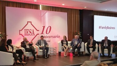 La lección de hacer negocios con la familia