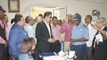 Se toman el cuartel