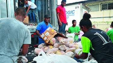 Cuestionan compra de jamones del IMA