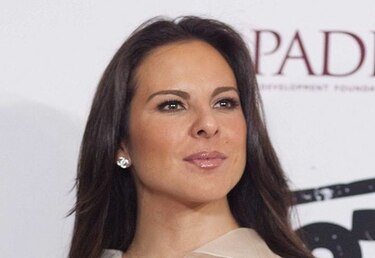 Fiscalía ordena captura de Kate del Castillo