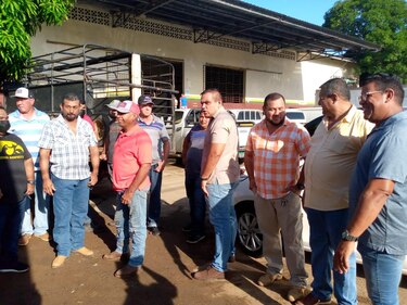 Cebolleros herreranos reclaman al Gobierno el pago de más de 571 mil dólares