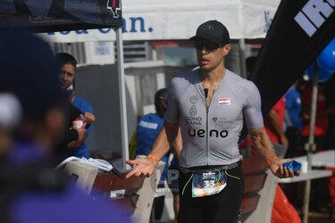 El paraguayo Andrés Arce y la argentina Florencia Fraga dominan el Ironman 70.3 de Panamá