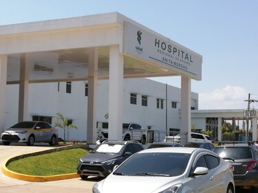 Se retrasa la apertura de centro oncológico del hospital Anita Moreno