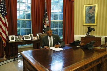 Obama ratifica $225 millones más para financiar sistema anticohetes de Israel