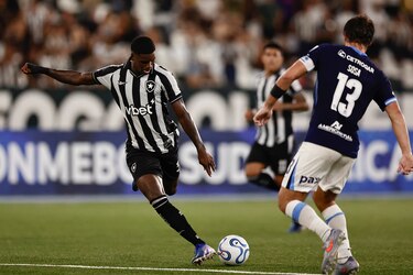 Kadir Barría da una asistencia en triunfo de Botafogo en el Brasileirao