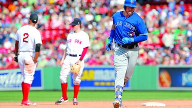 Smoak pegó dos jonrones en triunfo de los Azulejos