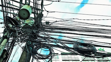 Vía libre para más cables aéreos