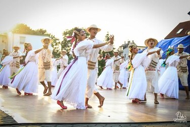 Danza istmeña en el Oriente