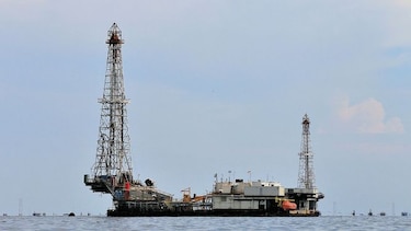 Irán recomienda mantener producción actual de petróleo