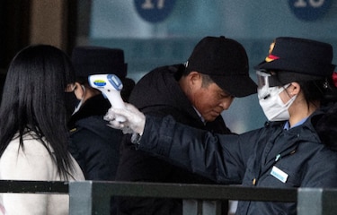 Registran la primera muerte fuera de China por el nuevo coronavirus