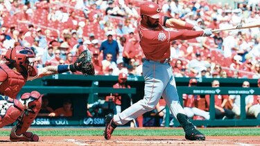 Suárez, Molina y Martínez, de fiesta con el madero en las Grandes Ligas