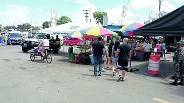 Venezolanos en Paso Canoas empiezan a marcharse del área