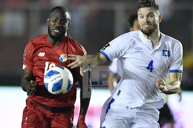 Panamá vuelve a remontar, doblega a El Salvador 2-1 en el Rommel Fernández